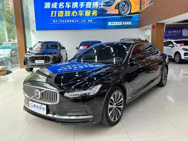 Volvo S90 2023 B5 Intelligent Comfort Luxury Edition