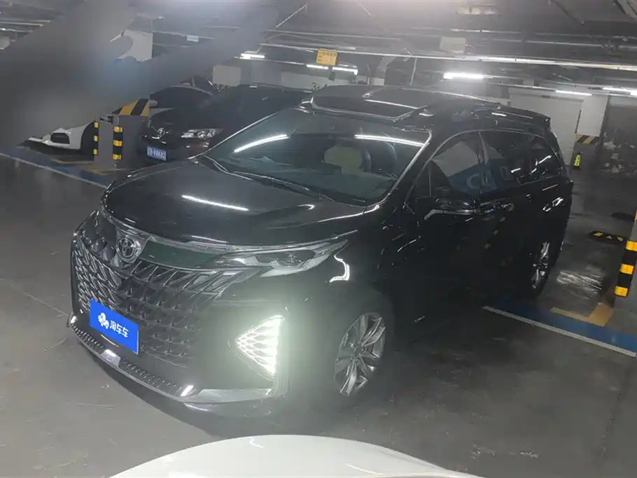 Toyota Sienna 2024 2.5L Hybrid 4WD Premium Edition