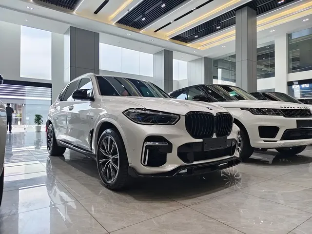 BMW X5 2022 Facelift xDrive 30Li M Sport Package