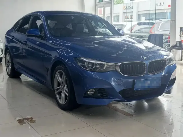 BMW 3 Series GT 2019 320i M Sport Package