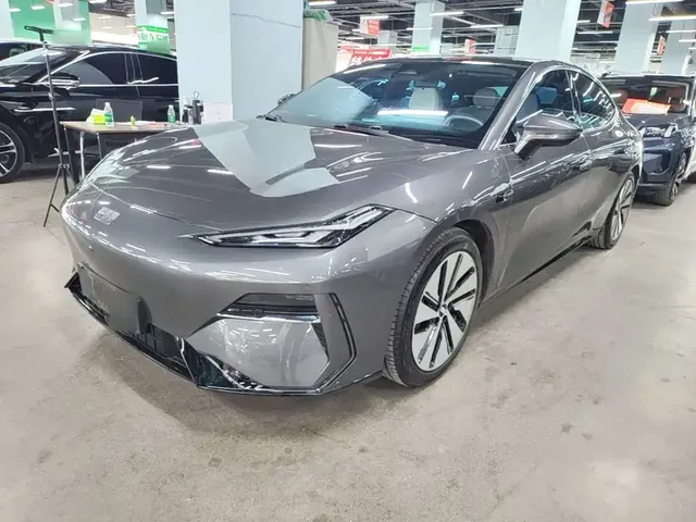 Geely Galaxy E8 2024 550km RWD MAX
