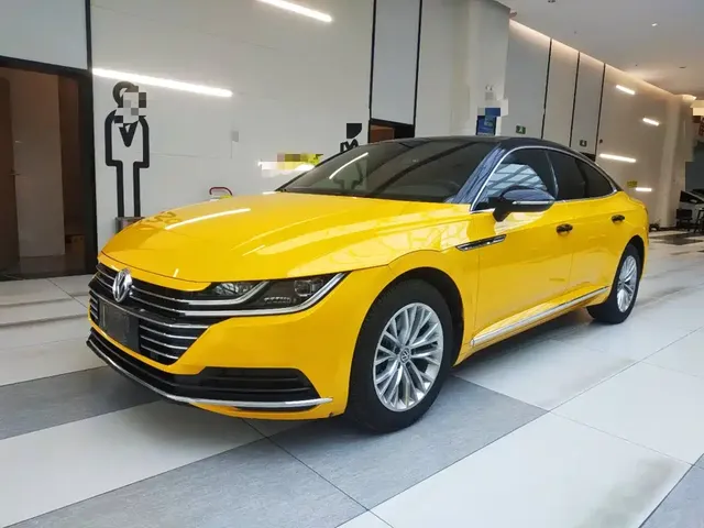Volkswagen FAW-Volkswagen CC 2019 330TSI Charming Appearance (China V)
