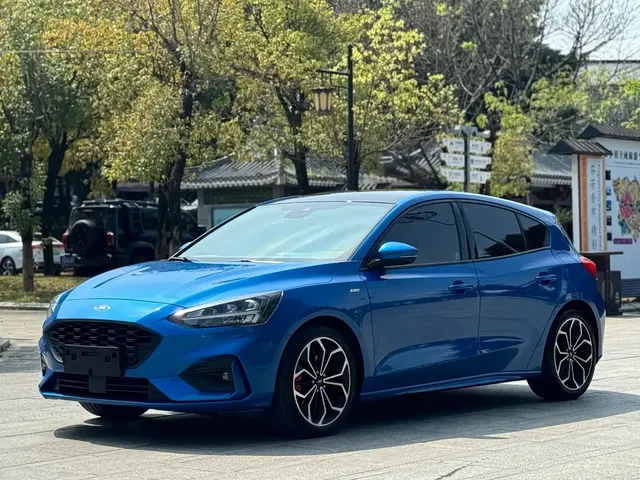 Ford Focus 2021 Hatchback EcoBoost 180 Automatic ST Line