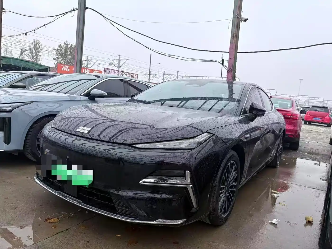 Geely Galaxy Xingyao 8 2025 130km EM-i Premium Edition