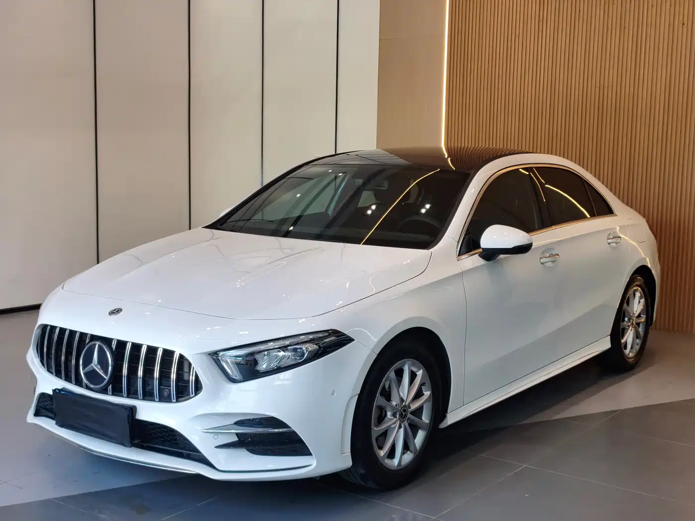 Mercedes-Benz A-Class 2020 Facelift A 200 L Sport Sedan Fashion