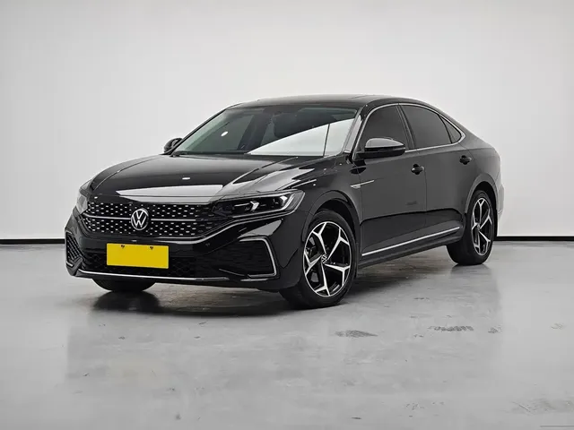Volkswagen Passat 2024 Model 380TSI Starlight Elite