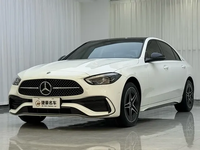Mercedes-Benz C-Class 2024 Second Facelift C 260 L Night Edition Sport