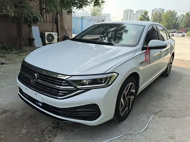 Volkswagen Sagitar 2023 300TSI DSG Surpassing Edition