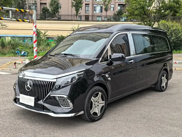 Mercedes-Benz Vito 2018 2.0T Elite Edition 7-Seater China V