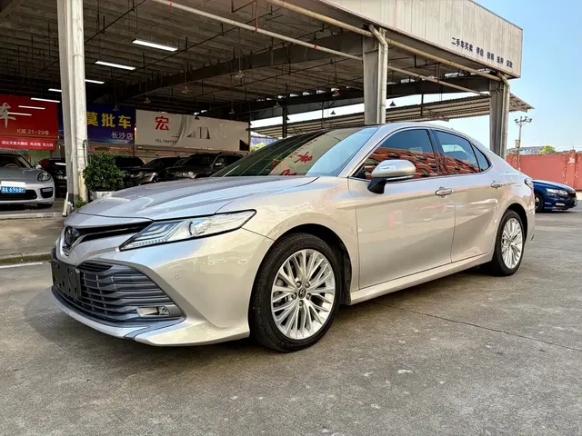 Toyota Camry 2019 2.5G Luxury (China V)