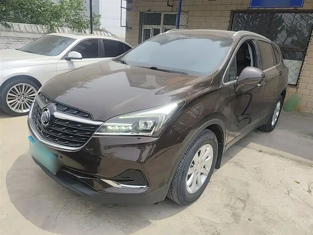 Buick Envision Plus 2020 20T FWD Leading