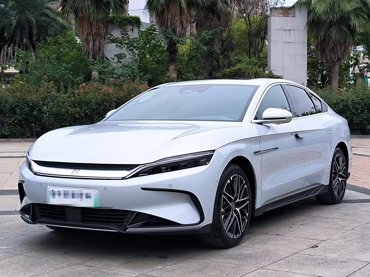 BYD Han 2025 Model EV 605KM Premium Version