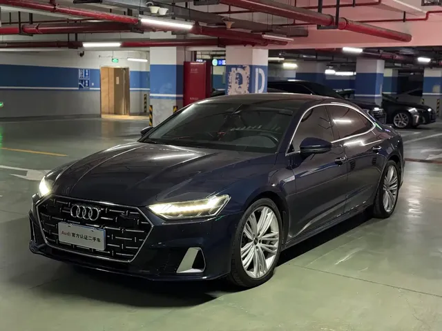 Audi A7L 2022 55 TFSI quattro S-line Zhiyuan Crystal Package