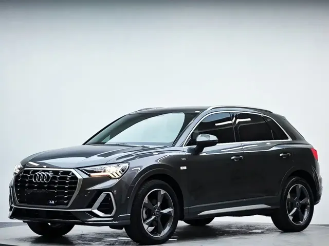 Audi Q3 2023 35 TFSI Fashion Dynamic (1.4T)