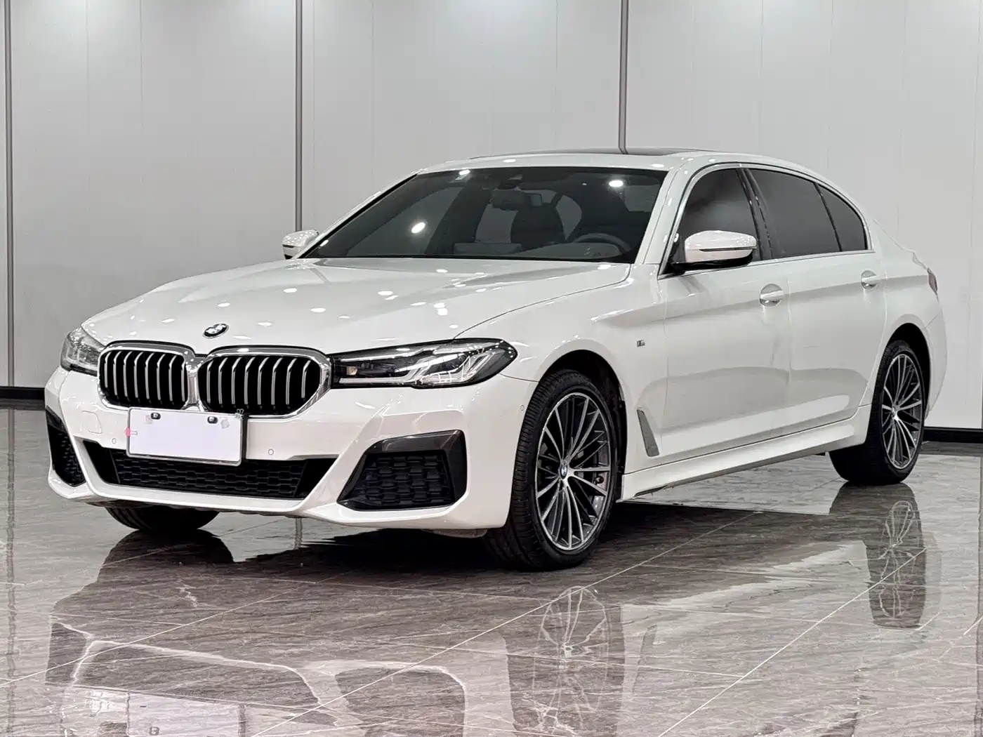BMW 5 Series 2021 Facelift 525Li Luxury Package