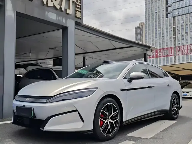BYD Han L 2025 EV AWD LiDAR Flagship