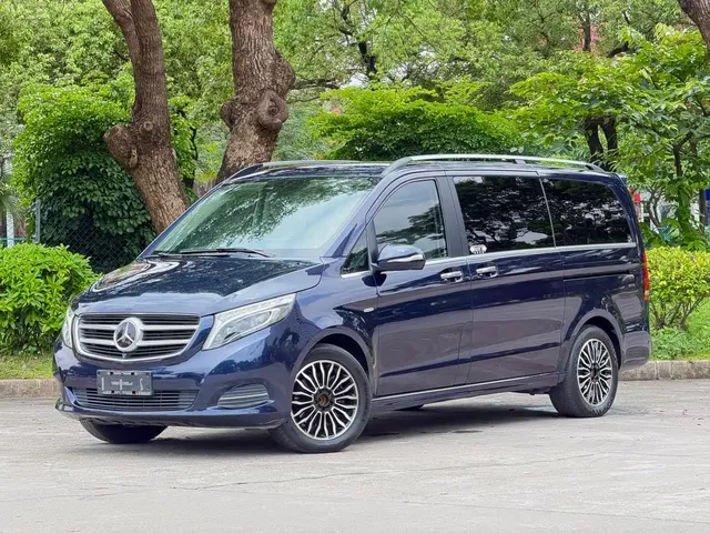 Mercedes-Benz V-Class 2017 Model V 260 Premium Edition
