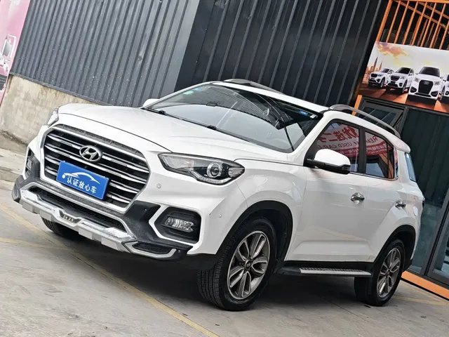 Hyundai Beijing Hyundai ix35 2019 2.0L Automatic 2WD Zhiyong·Smooth Enjoy China VI