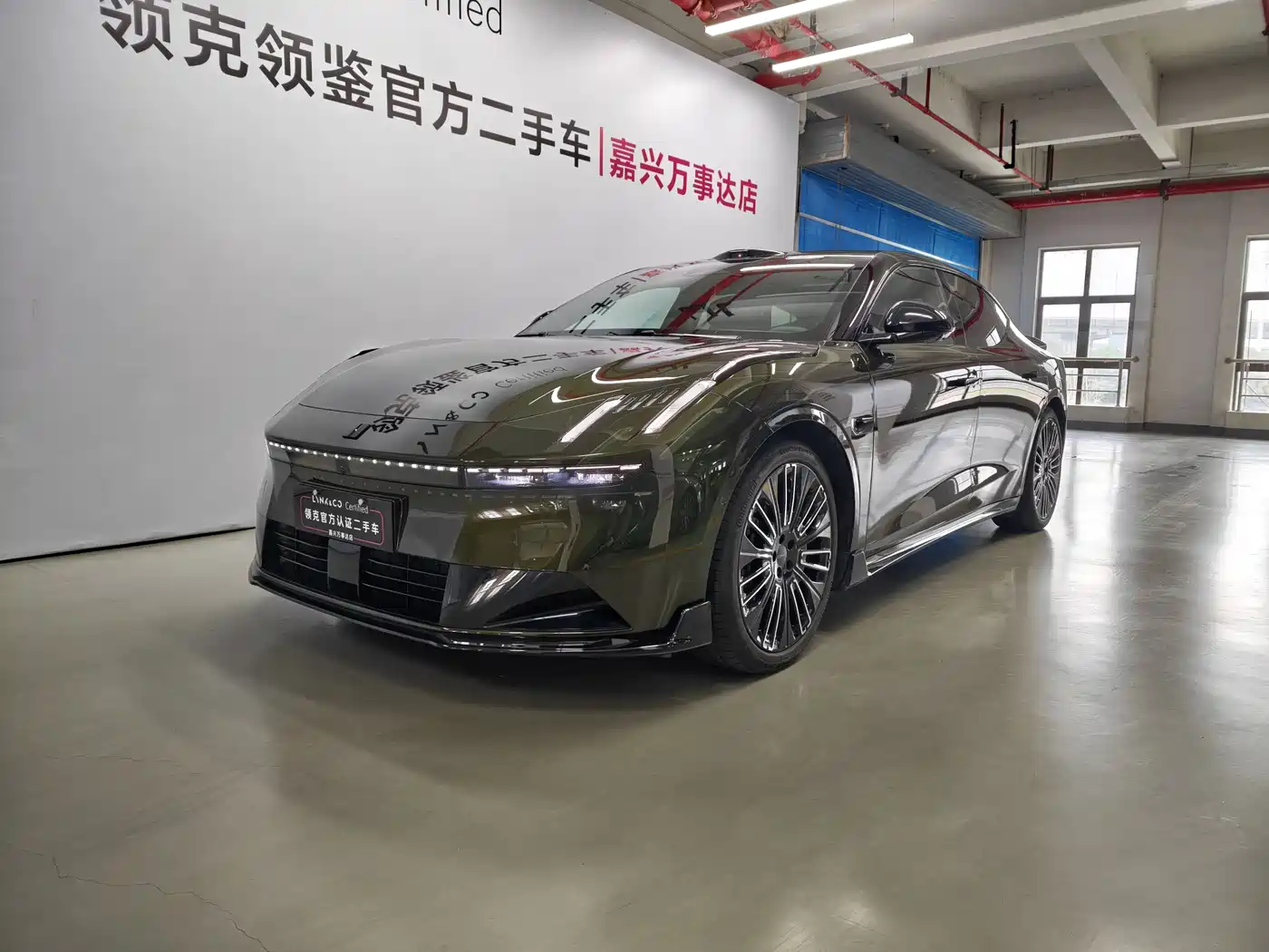 Lynk & Co 10 EM-P 2025 Facelift 240 AWD Ultra Sport Edition