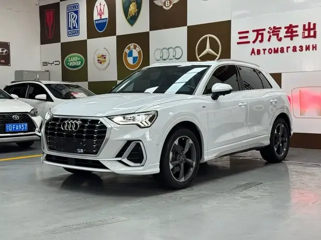 Audi Q3 2022 35 TFSI Fashion Dynamic