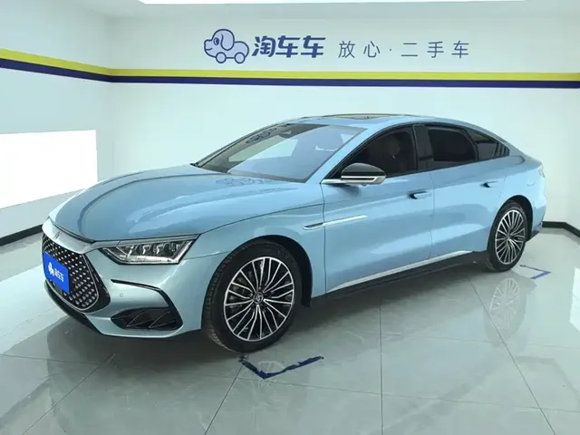 BYD Han 2023 DM-i Champion Edition 121KM Premium