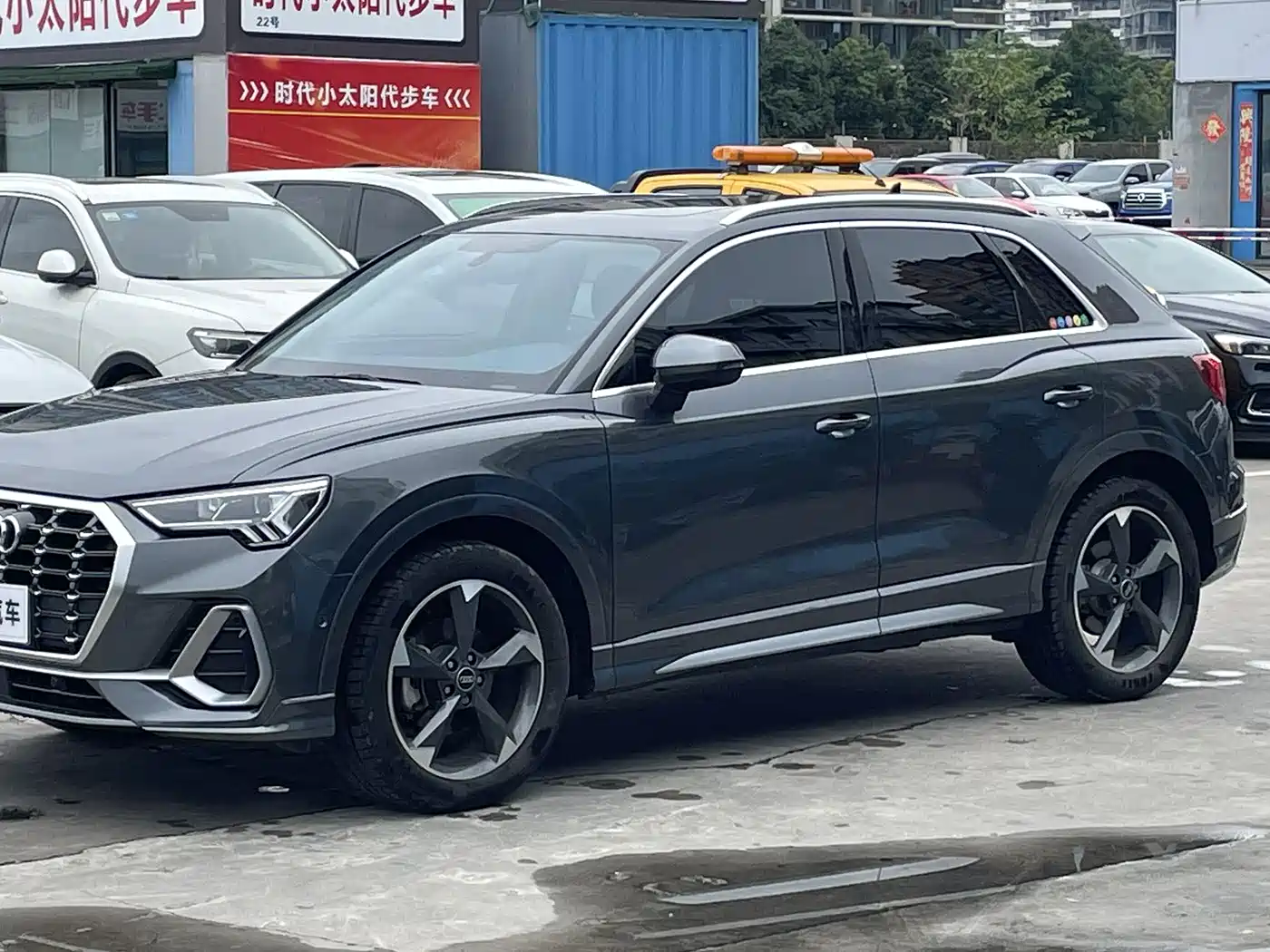Audi Q3 2023 35 TFSI Fashion Dynamic (1.4T)