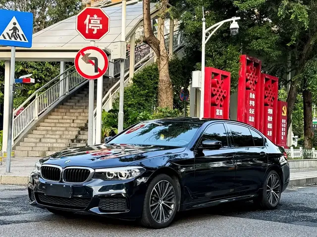 BMW 5 Series 2019 Facelift 530Li Leading M Sport Package