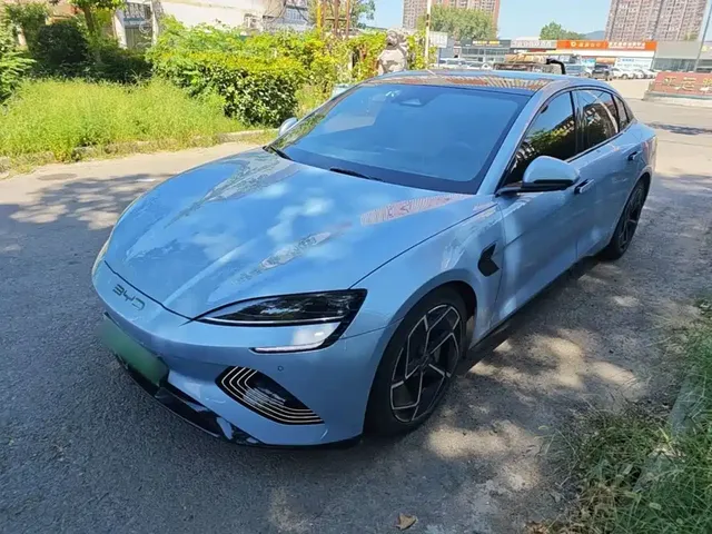 BYD Seal 2022 700km Long Range RWD Edition