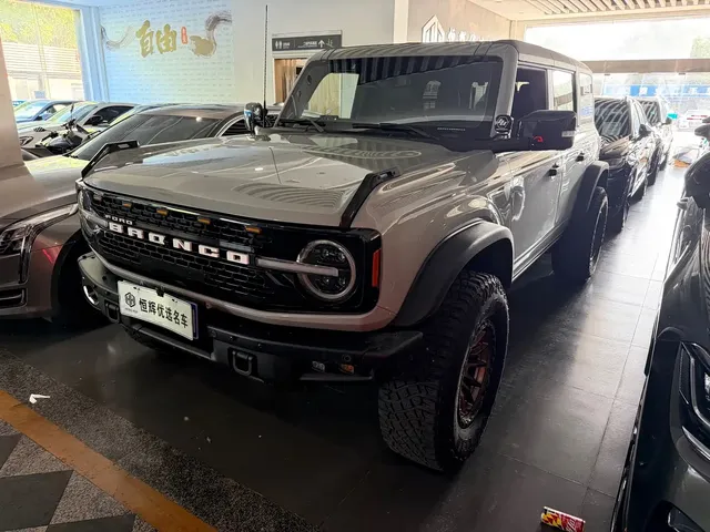 Ford Bronco 2024 2.3T Badlands