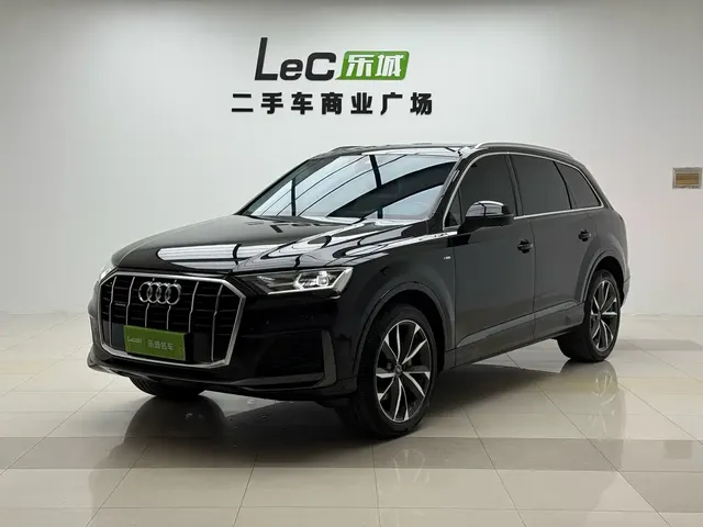 Audi Q7 2023 55 TFSI quattro S line Sport