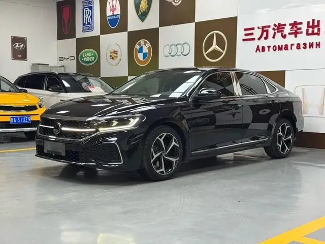 Volkswagen Passat 2023 280TSI Starlight Elite Edition