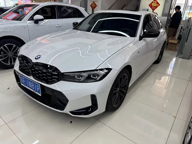 BMW 3 Series 2023 325i M Sport Black Night Package