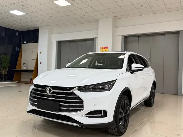 BYD Tang 2018 2.0T Automatic Smart Connection Noble Edition 7-Seater China V