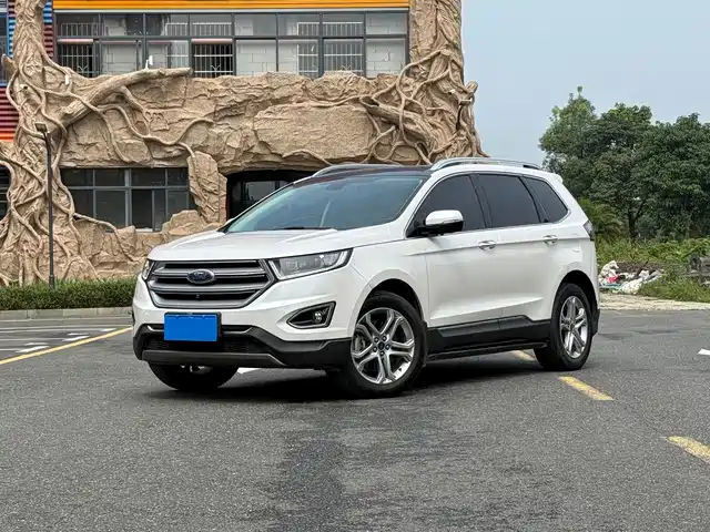 Ford Edge 2018 EcoBoost 245 FWD Luxury 7-seater China V
