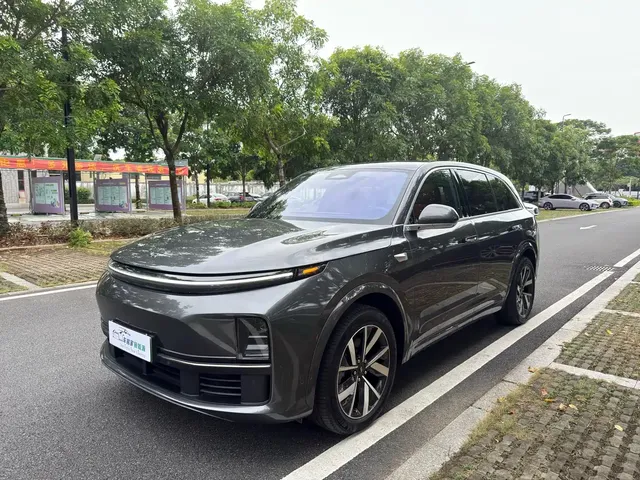 Li Auto L7 2023 Pro