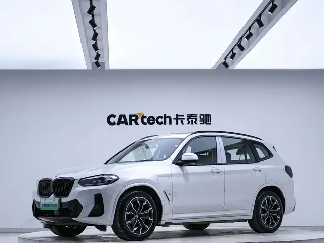 BMW iX3 2022 Facelift Leading Model