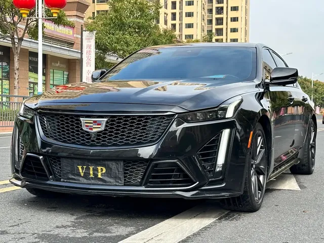 Cadillac CT5 2023 28T Platinum Super Assisted Driving Edition