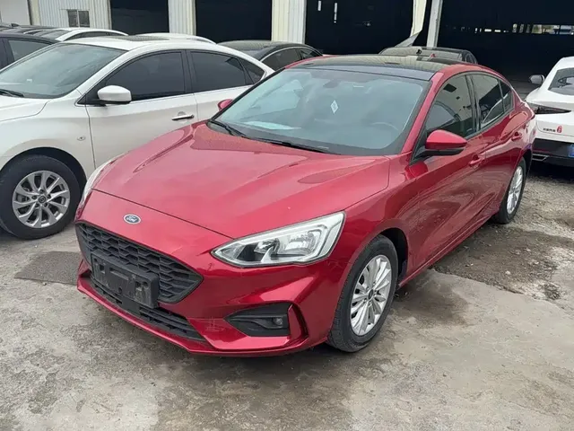 Ford Focus 2020 Sedan EcoBoost 180 Automatic Sharp Trend Type