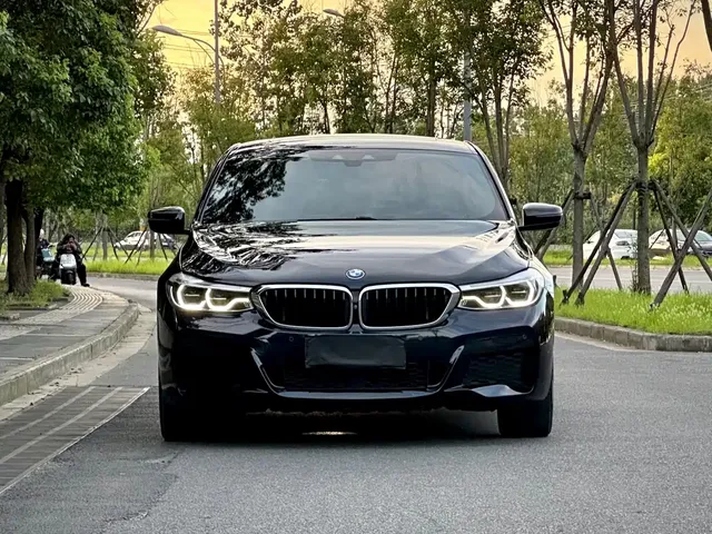 BMW 6 Series GT 2018 640i xDrive M Sport Package