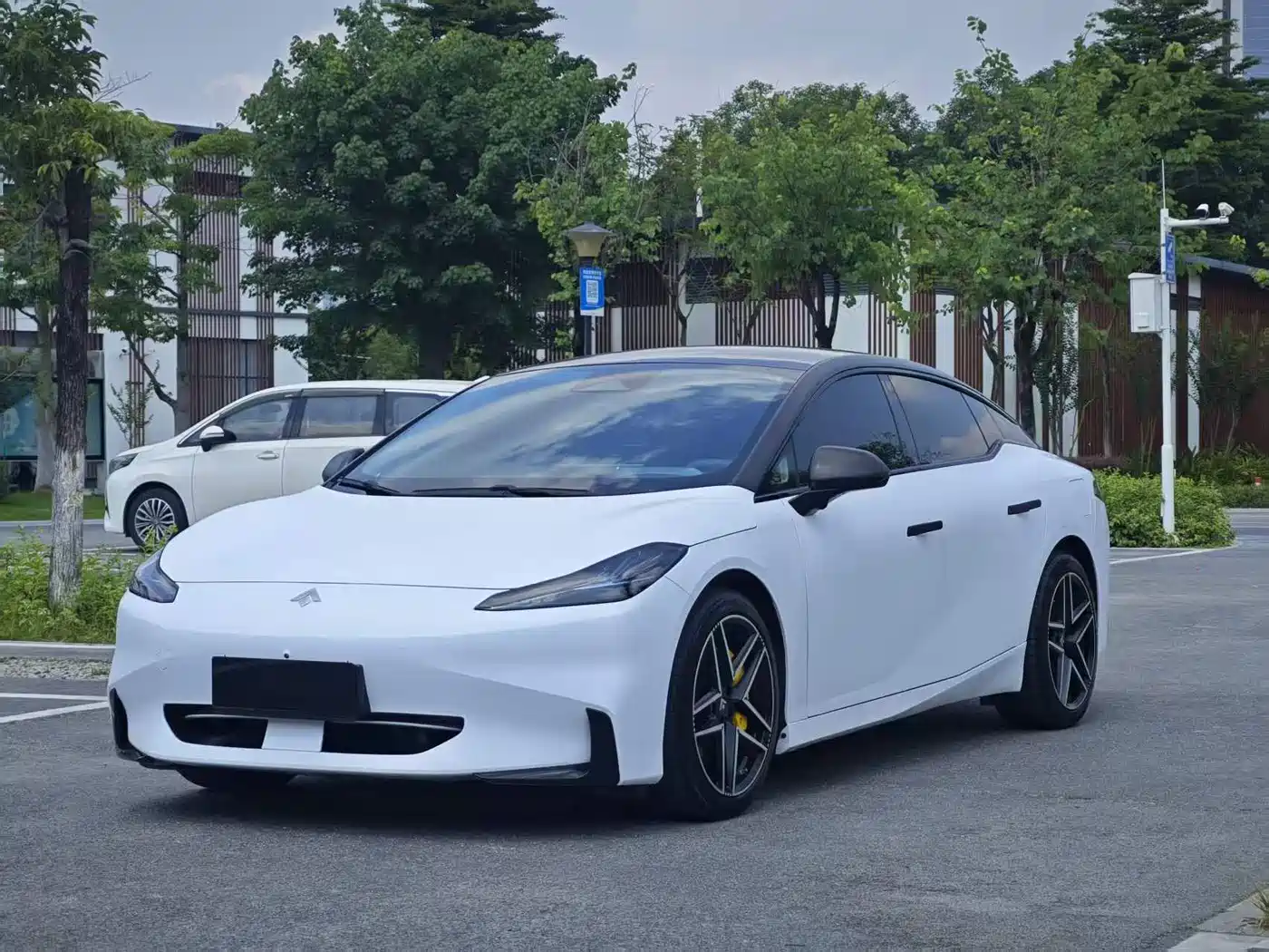 GAC Haobo GT 2023 710 RWD Supercharge Edition
