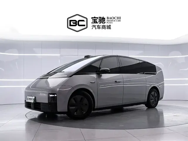 Li Auto MEGA 2024 Ultra