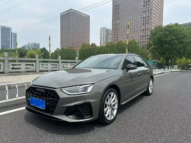 Audi A4 (Import) 2024 Avant 40 TFSI Fashion Sport