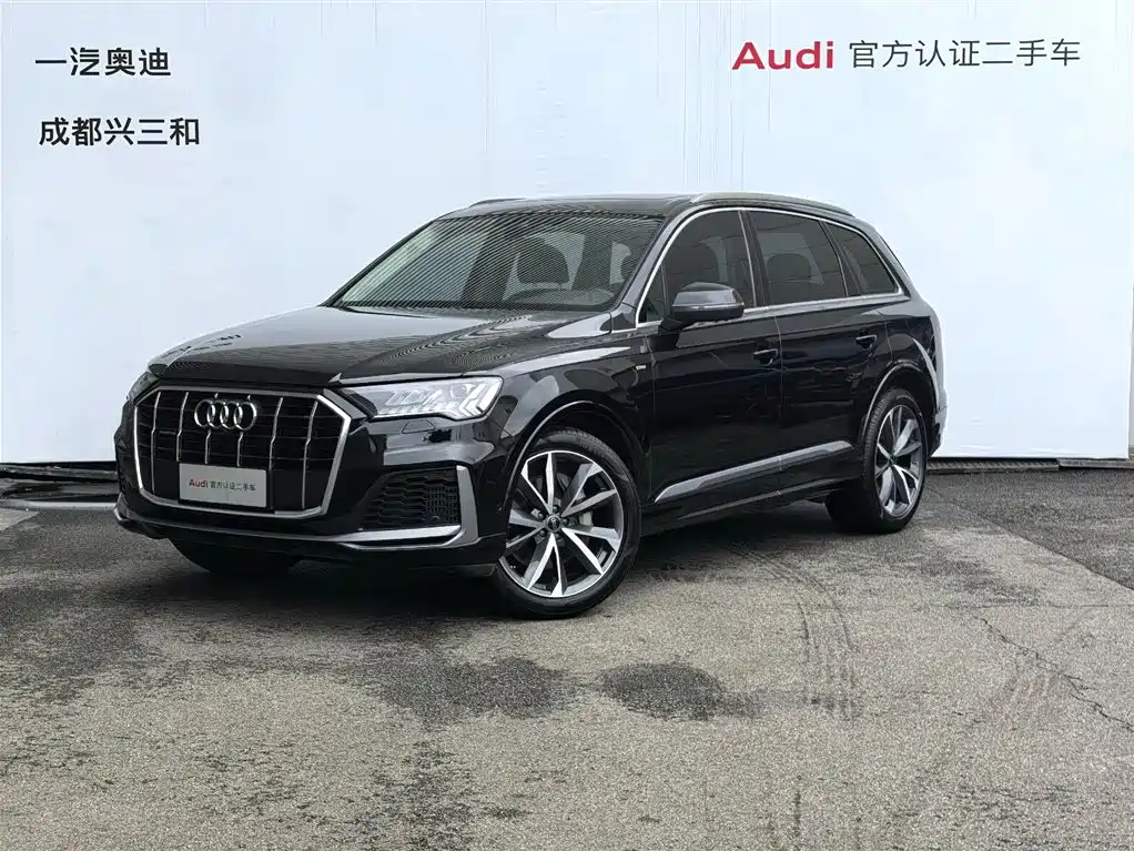 Audi Q7 2024 55 TFSI quattro S line Sport