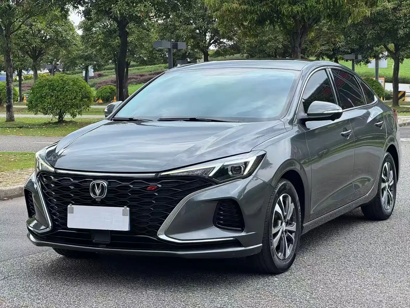 Changan Eado 2022 PLUS Blue Whale NE 1.4T GDI DCT Premium Edition