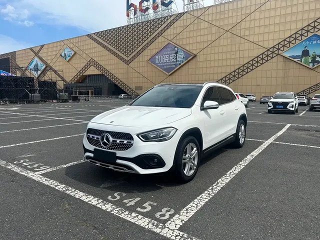 Mercedes-Benz GLA 2022 Facelift GLA 180