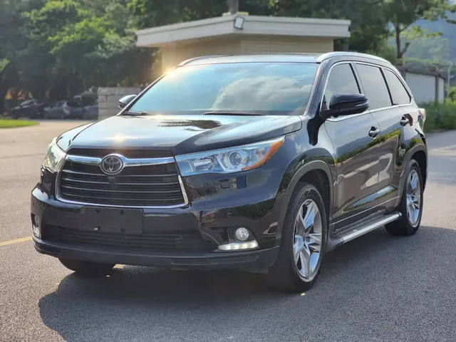 Toyota Highlander 2017 2.0T 4WD Ultimate 7-Seater