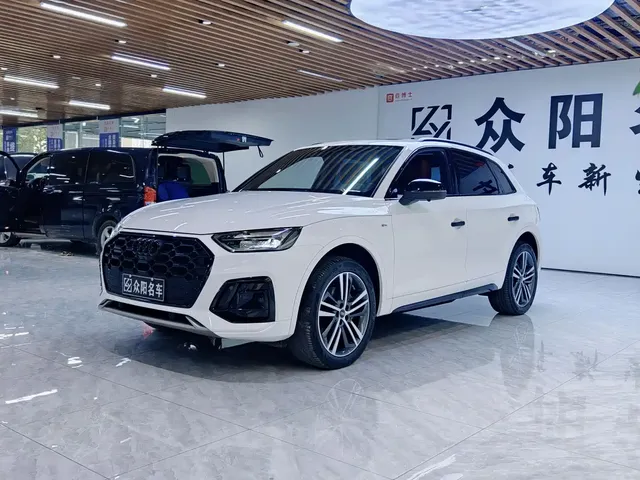 Audi Q5L 2022 40T Luxury Dynamic