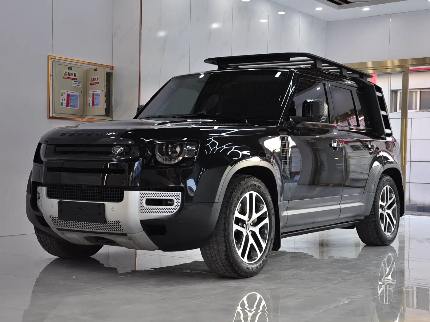Land Rover Defender 2020 110 P400 Dark Special Edition