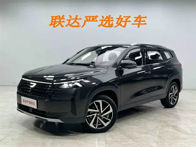 Jetta VS8 2025 Base