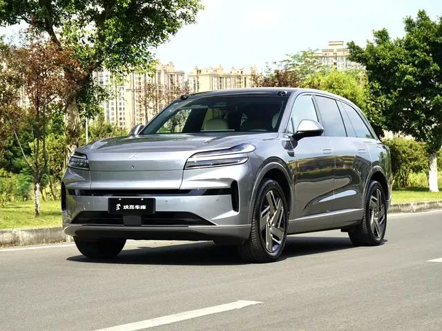 Ledao L90 2025 AWD Base Model